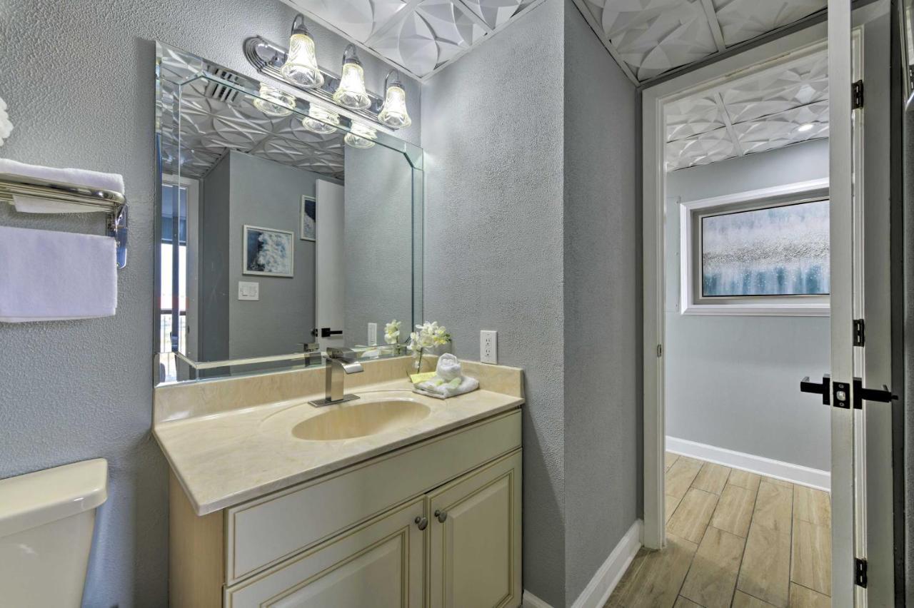 Modern With Perks! Apartment
